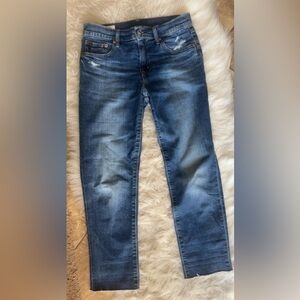 GAP | Girlfriend Midrise Medium Blue Ankle Cropped Denim Jeans Size 26